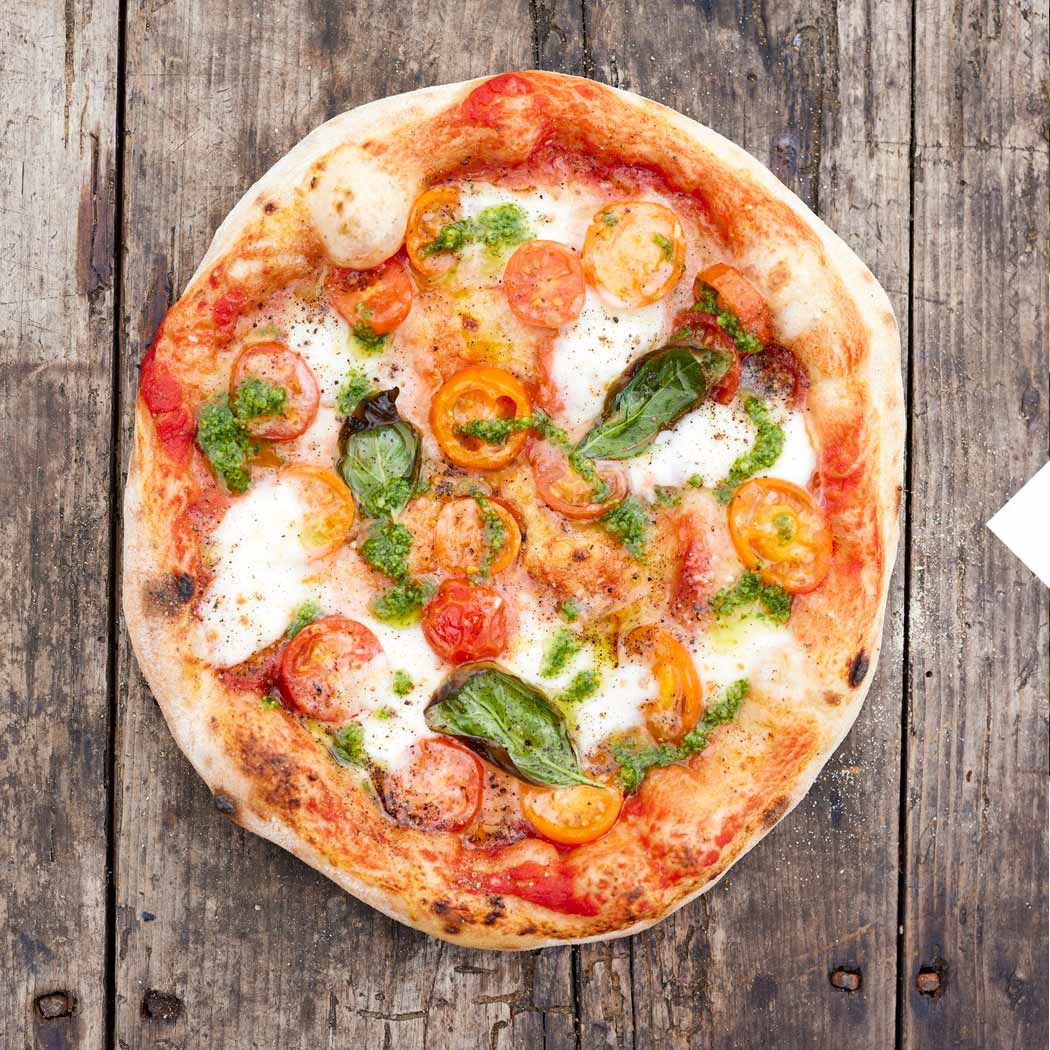 Jamie Oliver Pizzaofen Pizza Margherita